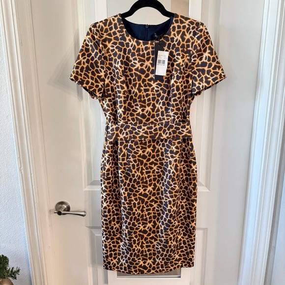 Black Halo Leopard Print Sheath Dress | Short Sleeve | Size 8 | NWT - Picture 2 of 5